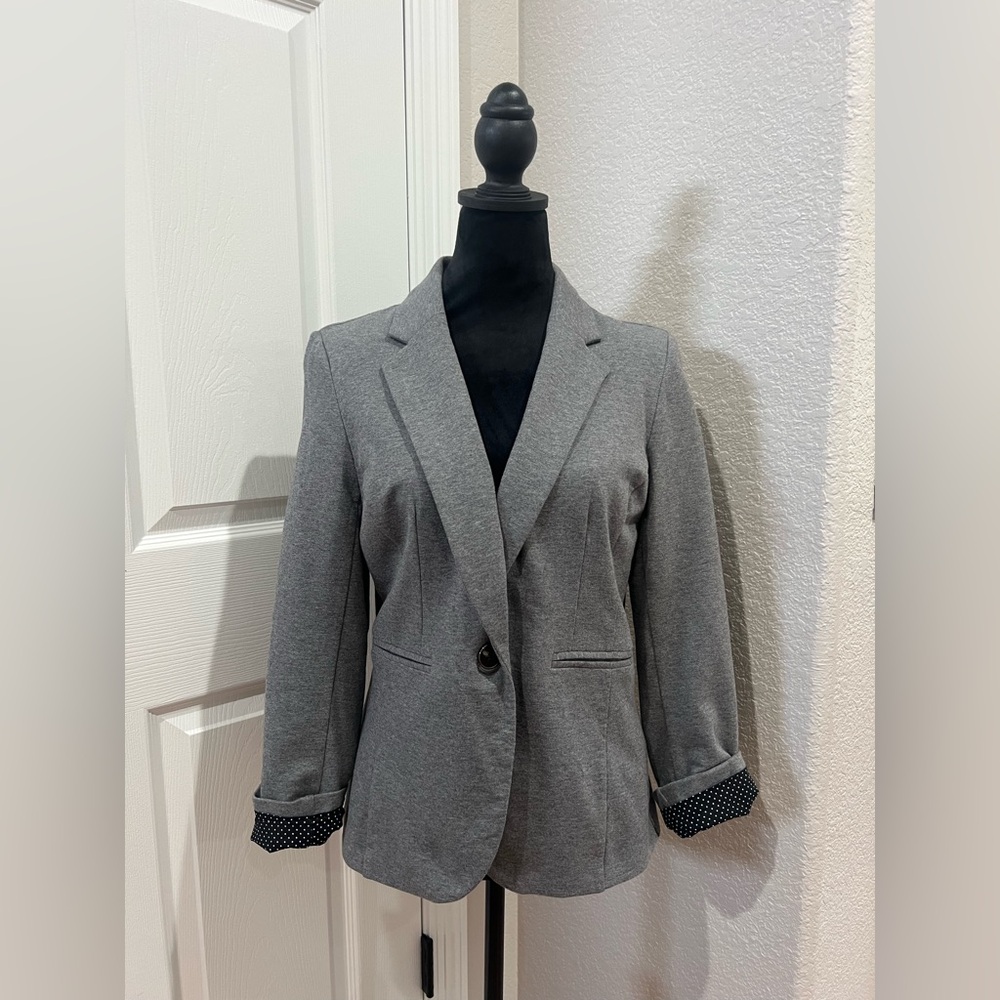 Apt. 9 Gray Women blazer with polka dot detail inside size S